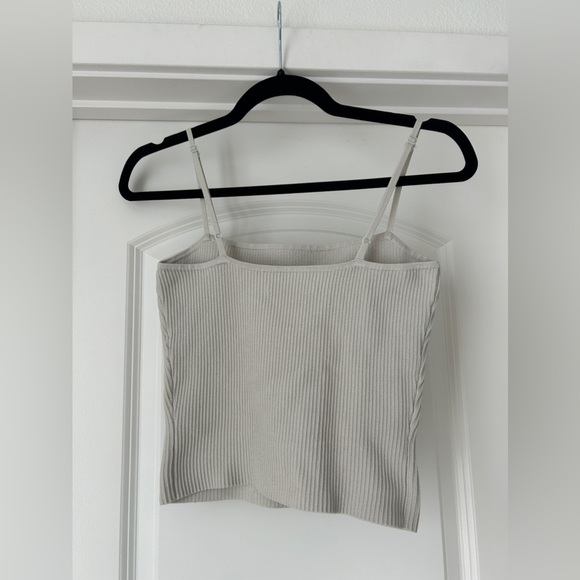 Aritzia - Babaton Sculpt Knit Cami Tank - Picture 3 of 8